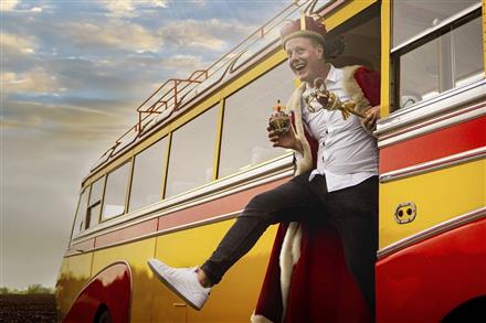 Conrad Molden – Kom ikke her og play King Carrot.